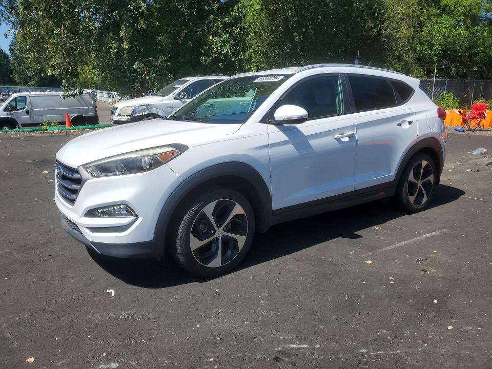 HYUNDAI TUCSON 2016 with VIN KM8J33A20GU162643 - Photo from auction