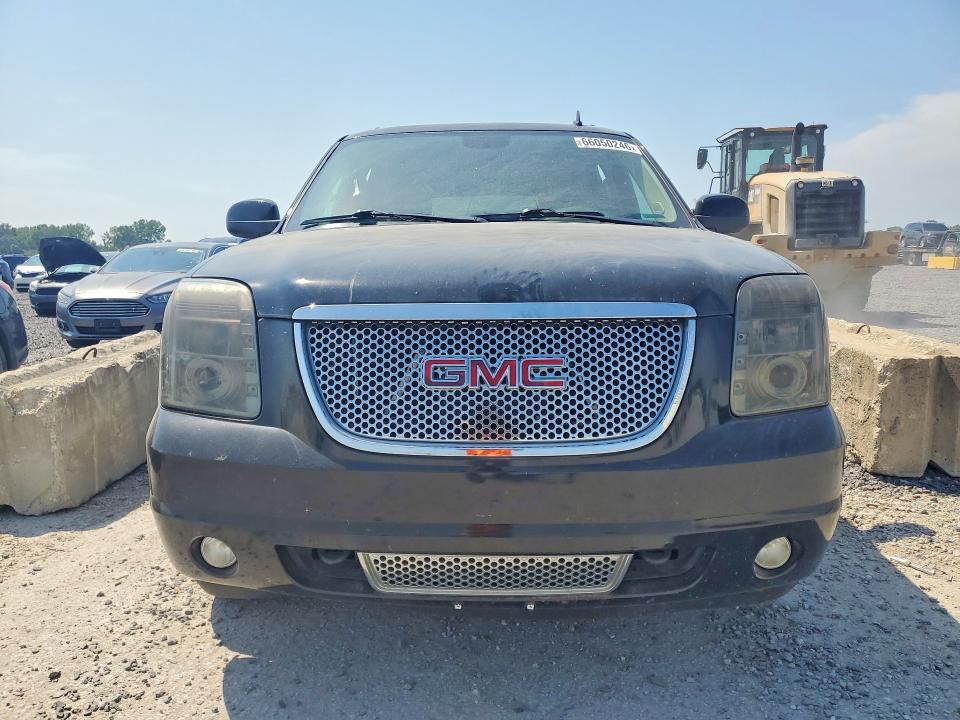 Photo 5 from auction – 2013 GMC YUKON XL with VIN 1GKS2MEF2DR265516