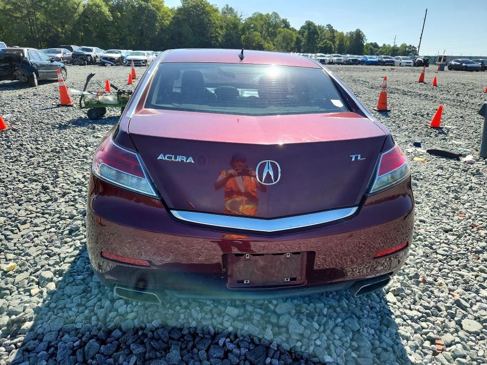 Photo 6 from auction – 2012 ACURA TL with VIN 19UUA8F20CA038284