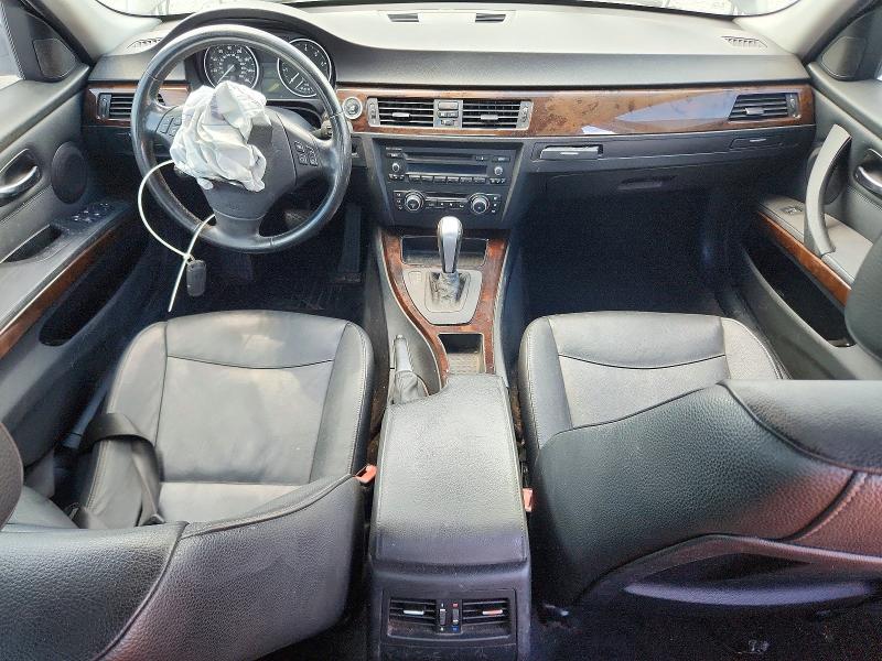 Photo 8 from auction – 2011 BMW 328 with VIN WBAPH5G50BNM81778