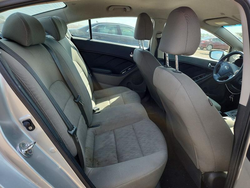 Zdjęcie 10 z aukcji – 2015 KIA FORTE z VIN KNAFK4A65F5305467