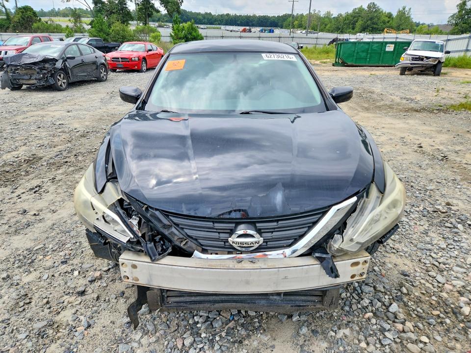 Photo 5 from auction – 2017 NISSAN ALTIMA with VIN 1N4AL3AP2HC112968
