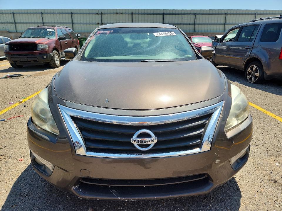 Photo 5 from auction – 2013 NISSAN ALTIMA with VIN 1N4BL3AP2DN460000