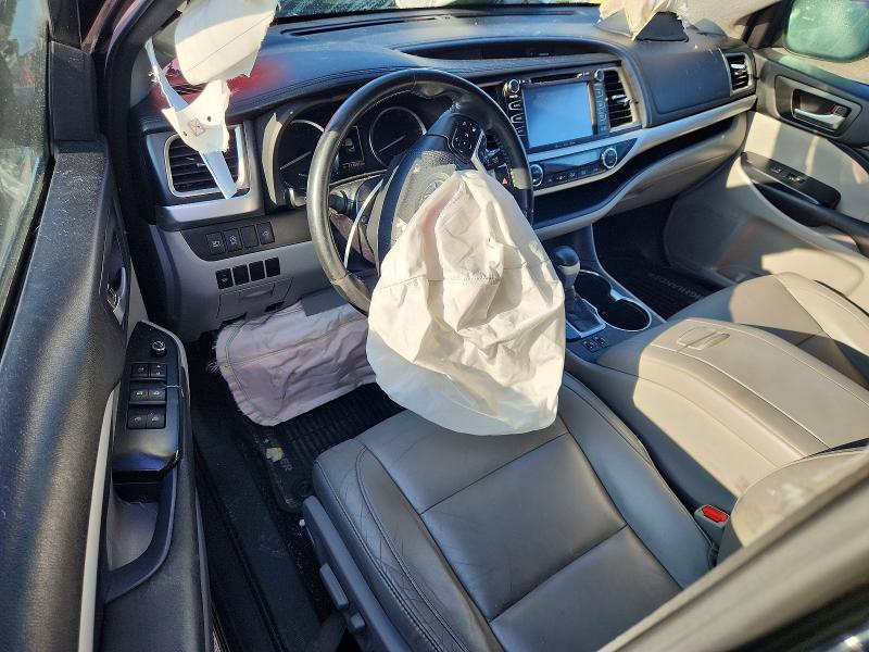 صورة رقم 8 من المزاد - 2018 TOYOTA HIGHLANDER مع VIN 5TDJZRFH5JS818544
