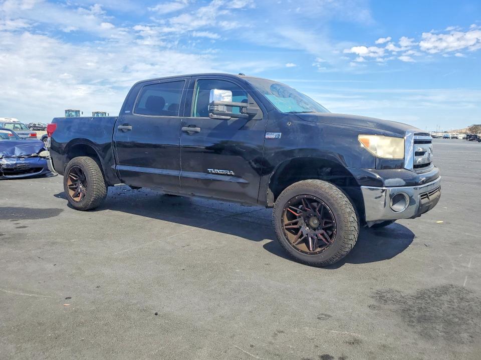 Photo 4 from auction – 2013 TOYOTA TUNDRA with VIN 5TFEY5F13DX144733