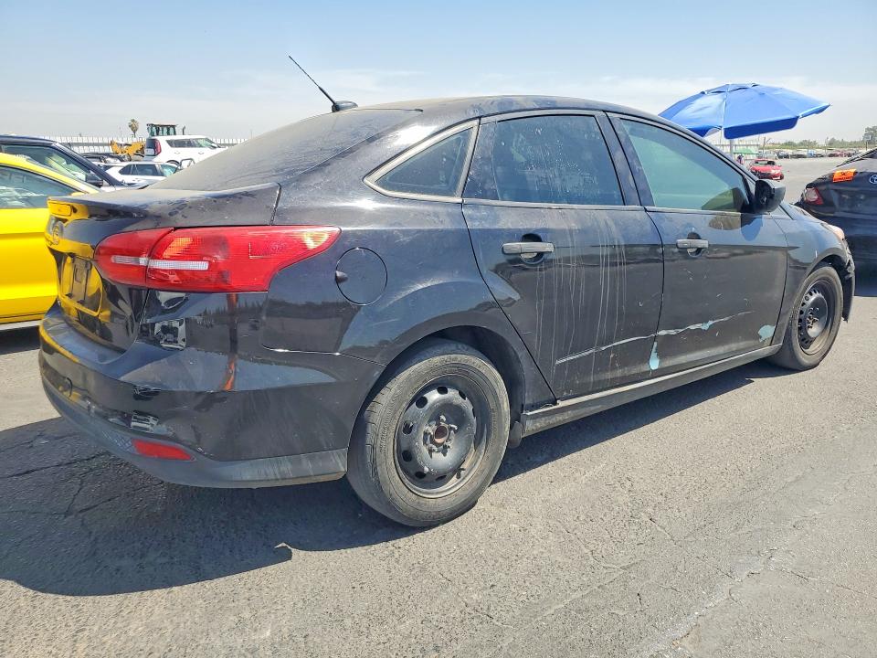Photo 3 from auction – 2018 FORD FOCUS with VIN 1FADP3E21JL205678