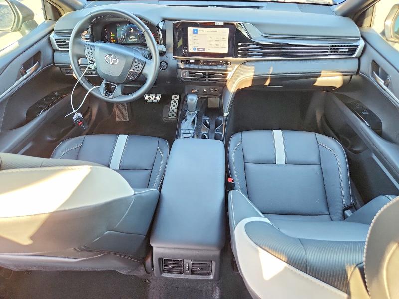 Zdjęcie 8 z aukcji – 2025 TOYOTA CAMRY z VIN 4T1DBADK2SU034199