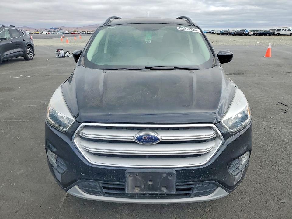 Photo 5 from auction – 2018 FORD ESCAPE with VIN 1FMCU0GD1JUB29073