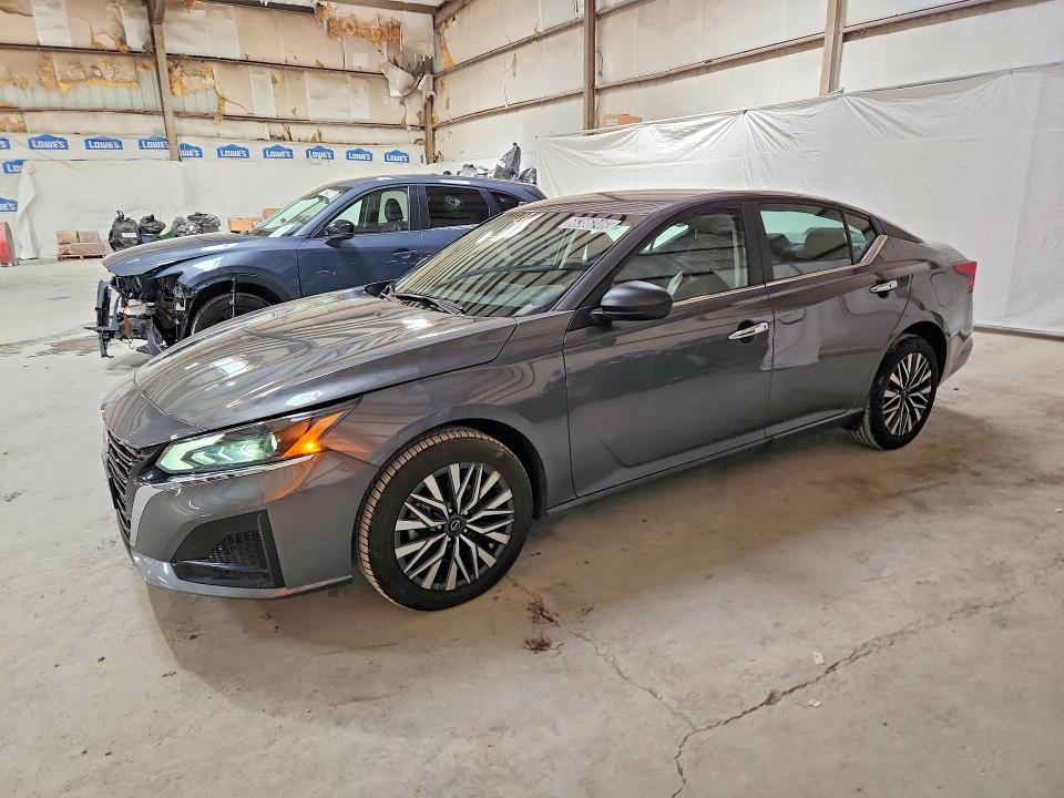 NISSAN ALTIMA 2025 with VIN 1N4BL4DW3SN413368 - Photo from auction
