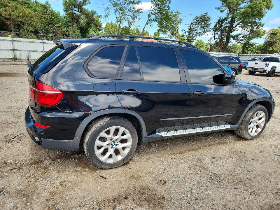 Фото 3 с аукциона – 2013 BMW X5 с VIN 5UXZV4C58D0B03987
