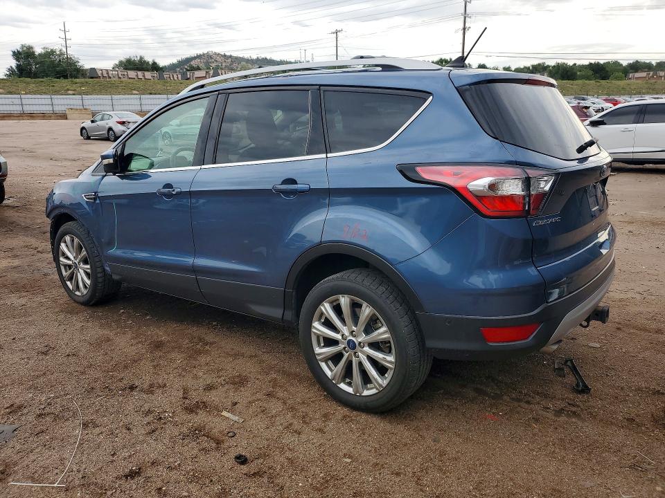 Photo 2 from auction – 2018 FORD ESCAPE with VIN 1FMCU9J91JUA09881