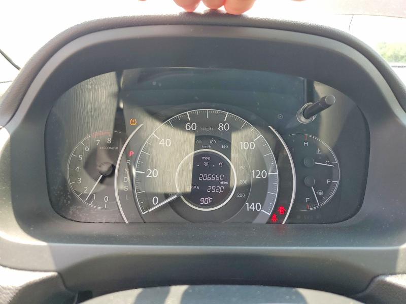 Photo 9 from auction – 2016 HONDA CR-V with VIN 2HKRM4H74GH641640