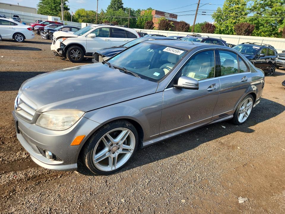 MERCEDES-BENZ C 2010 with VIN WDDGF8BB2AR128057 - Photo from auction