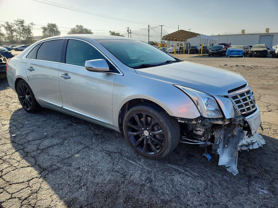 Foto 4 de la subasta – 2015 CADILLAC XTS con VIN 2G61N5S35F9262799
