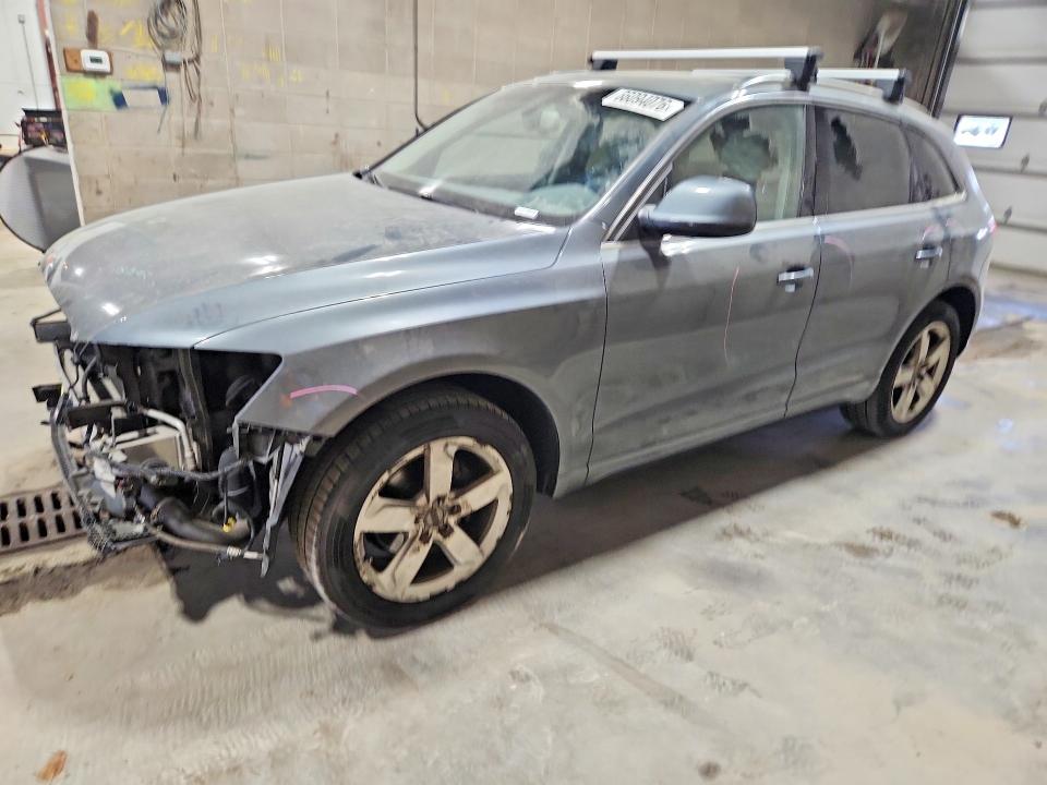 AUDI Q5 2012 with VIN WA1LFAFPXCA088134 - Photo from auction