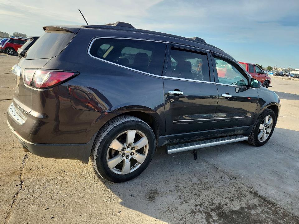 Photo 3 from auction – 2014 CHEVROLET TRAVERSE with VIN 1GNKRJKD4EJ340197