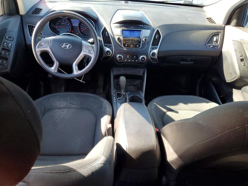 Photo 8 from auction – 2011 HYUNDAI TUCSON with VIN KM8JTCAC4BU209397