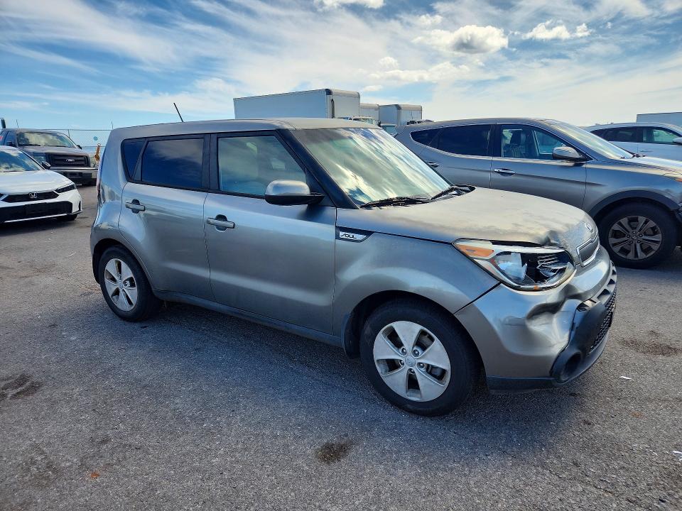 Photo 4 from auction – 2016 KIA SOUL with VIN KNDJN2A29G7322767