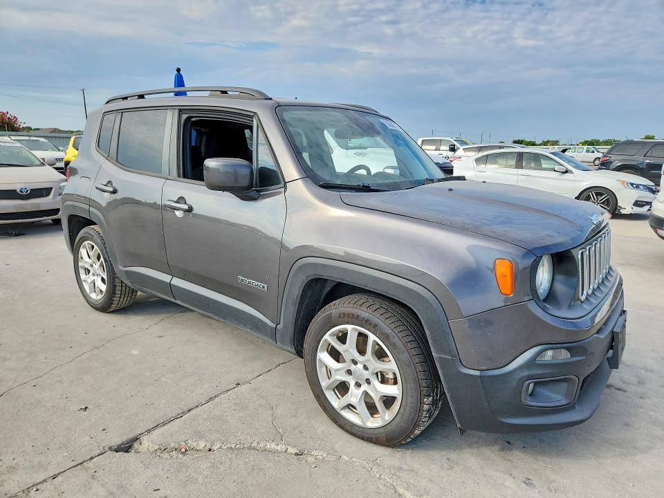 Photo 4 from auction – 2018 JEEP RENEGADE with VIN ZACCJABB1JPJ58855
