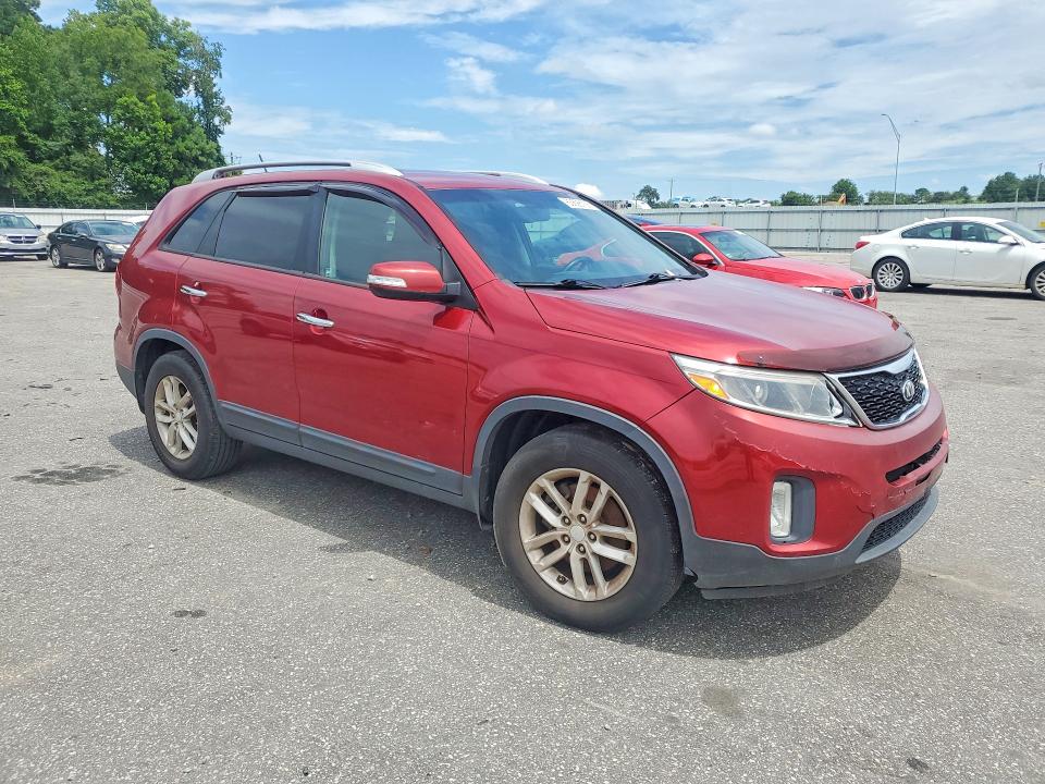 Photo 4 from auction – 2014 KIA SORENTO with VIN 5XYKT3A69EG456116