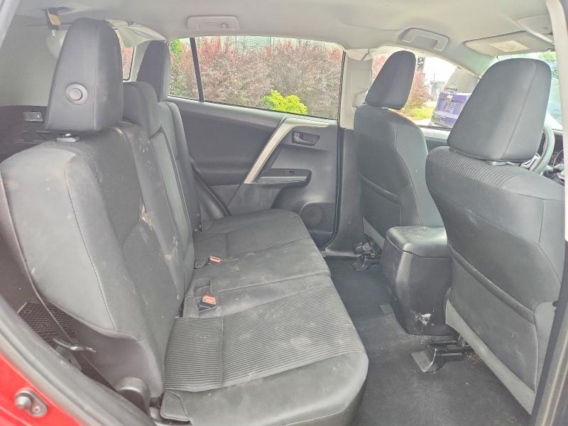 Photo 11 from auction – 2016 TOYOTA RAV4 with VIN 2T3BFREV8GW537513