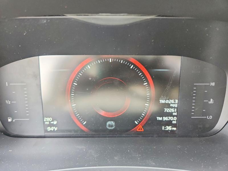 Photo 9 from auction – 2019 VOLVO S60 with VIN 7JR102FK6KG016823
