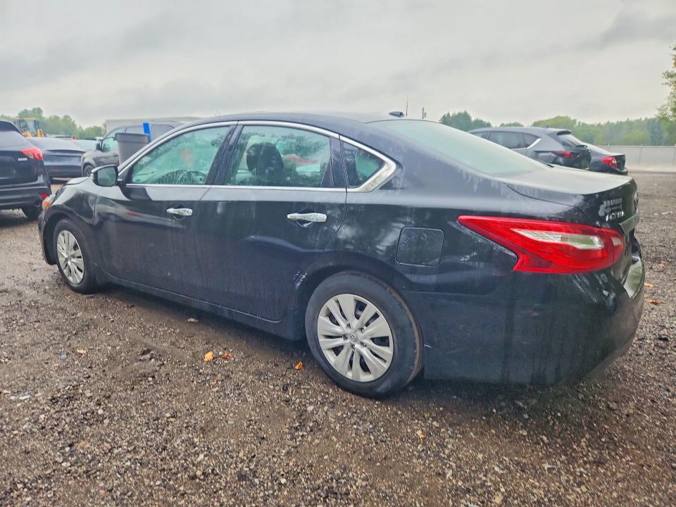 Снимка 2 от търг – 2016 NISSAN ALTIMA с VIN 1N4AL3AP1GN339989