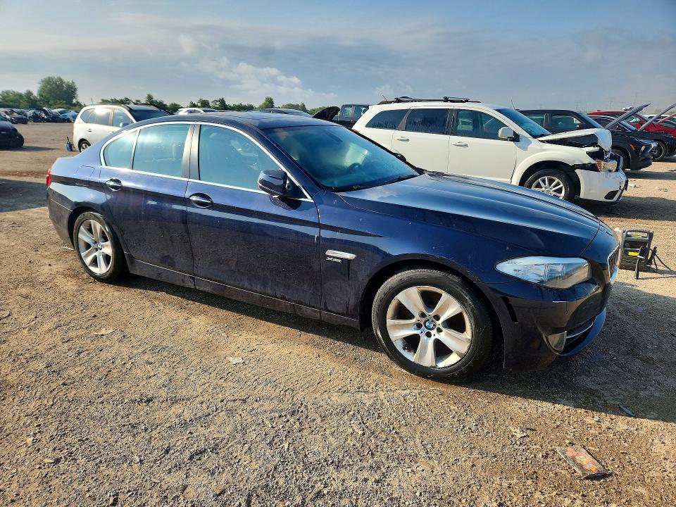 Photo 4 from auction – 2012 BMW 528 with VIN WBAXH5C54CDW08318