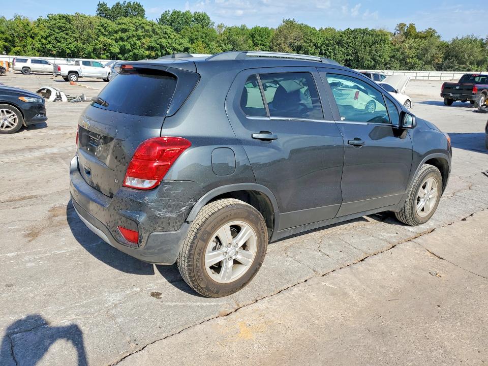 Zdjęcie 3 z aukcji – 2020 CHEVROLET TRAX z VIN 3GNCJPSB1LL261296