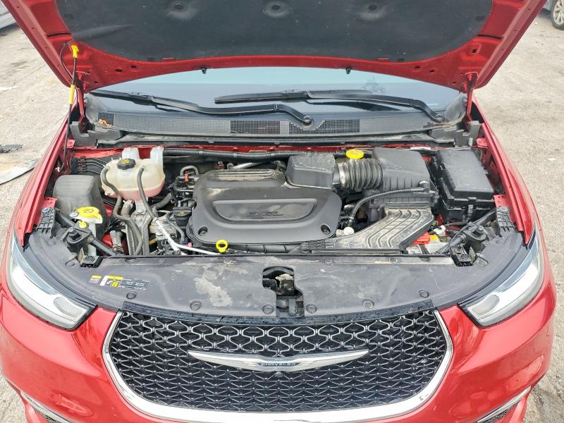 Photo 12 from auction – 2025 CHRYSLER PACIFICA with VIN 2C4RC1BG1SR531361