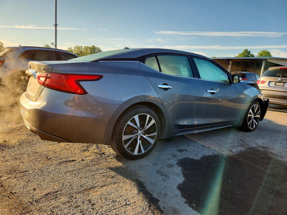 Foto 3 de la subasta – 2018 NISSAN MAXIMA con VIN 1N4AA6AP7JC406542