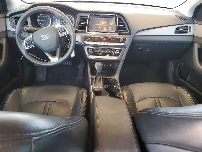 Photo 8 from auction – 2019 HYUNDAI SONATA with VIN 5NPE24AF1KH811824