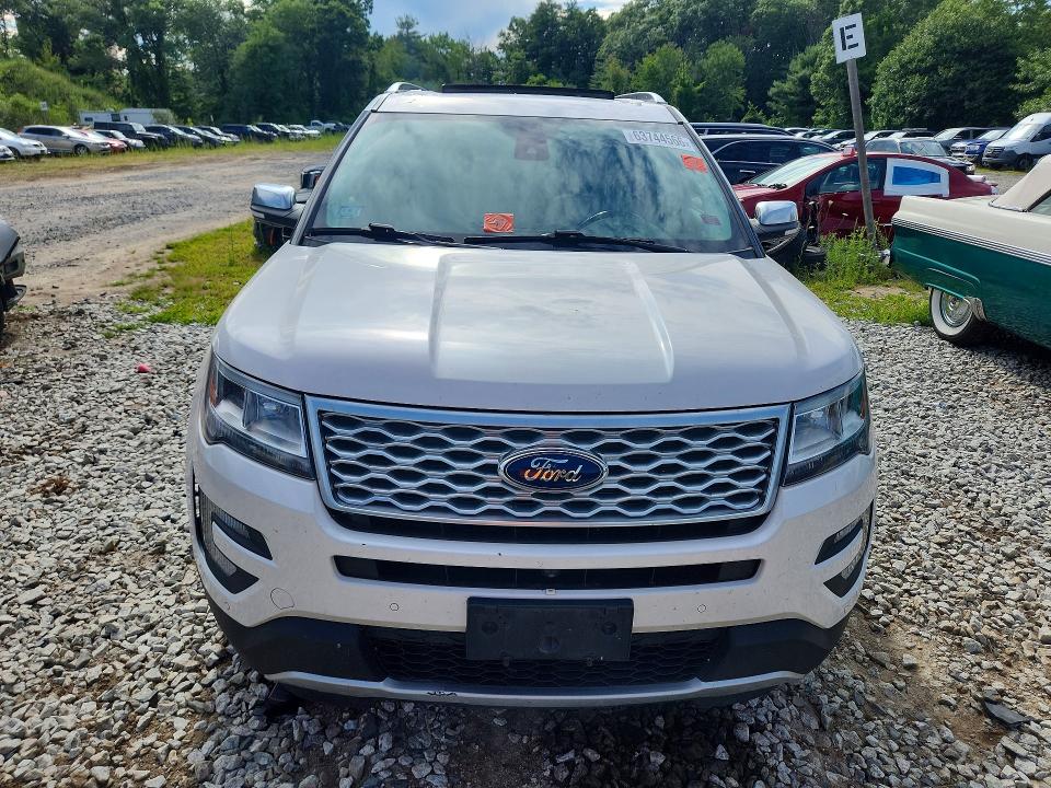Photo 5 from auction – 2017 FORD EXPLORER with VIN 1FM5K8HT1HGD73365