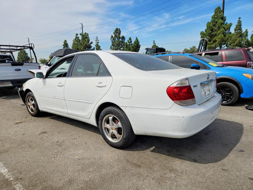 Photo 2 from auction – 2006 TOYOTA CAMRY with VIN 4T1BE32K06U718638