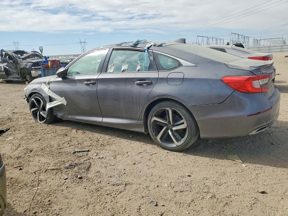 Photo 2 from auction – 2018 HONDA ACCORD with VIN 1HGCV2F3XJA008132