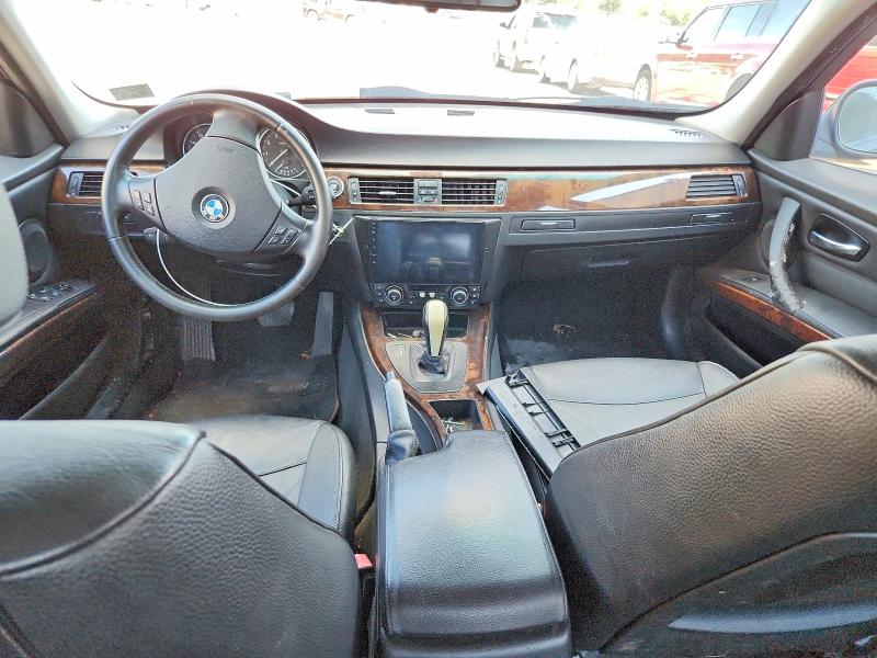 Photo 8 from auction – 2010 BMW 328 with VIN WBAPK7C53AA459945