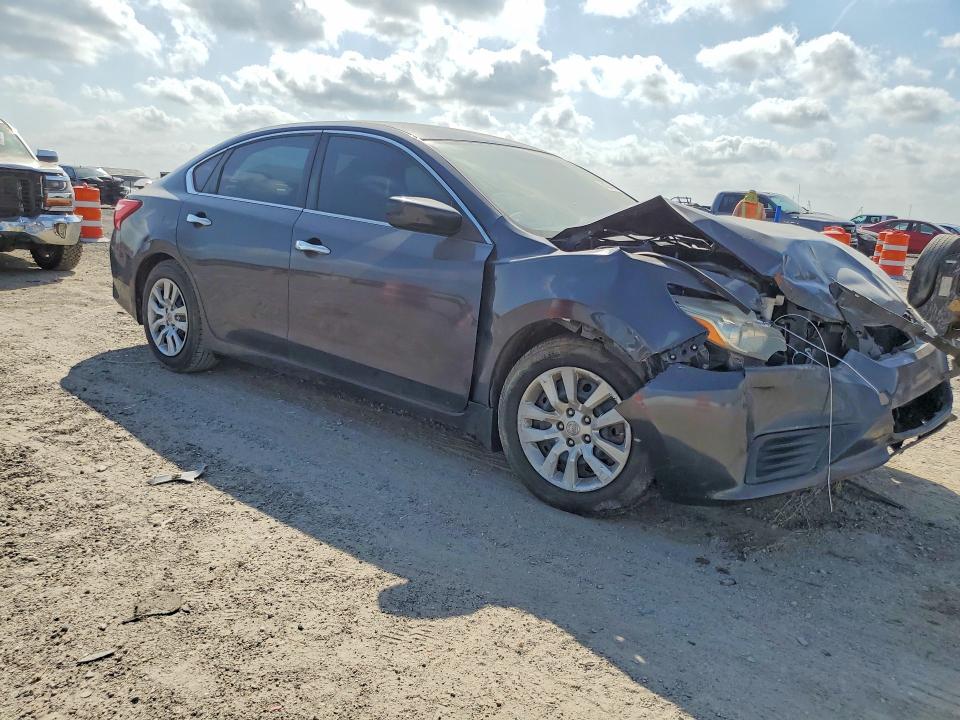 Photo 4 from auction – 2016 NISSAN ALTIMA with VIN 1N4AL3AP5GC127138