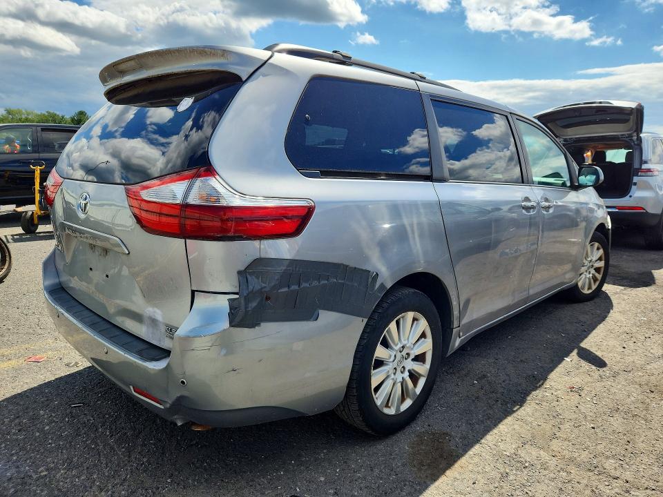 Photo 3 from auction – 2015 TOYOTA SIENNA with VIN 5TDDK3DC0FS100445