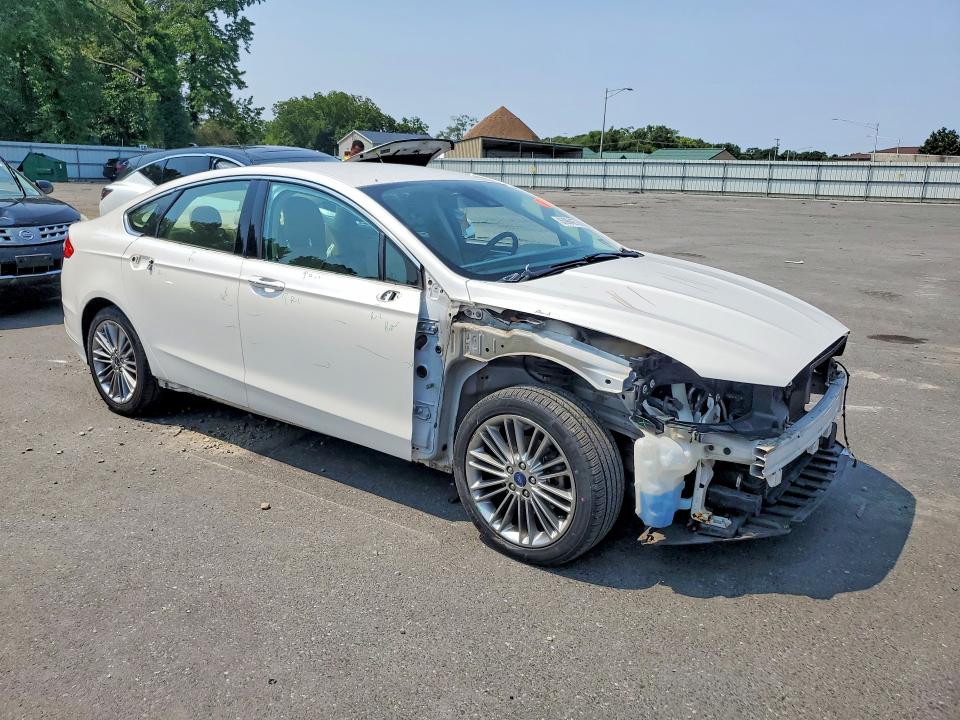 Photo 4 from auction – 2014 FORD FUSION with VIN 3FA6P0H97ER167221