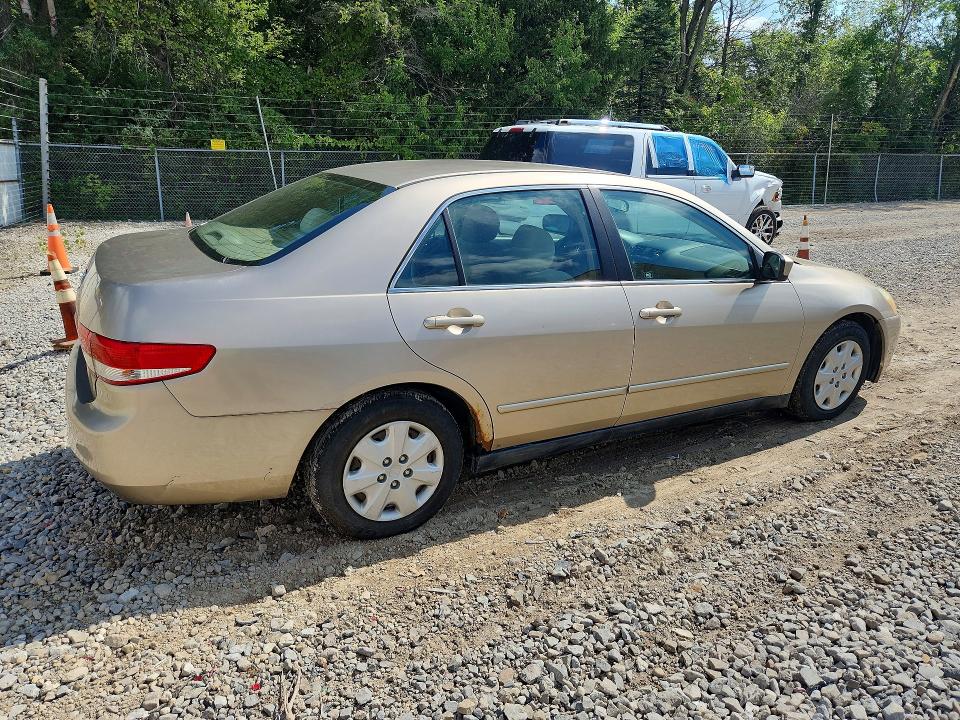 Photo 3 from auction – 2003 HONDA ACCORD with VIN 1HGCM56343A039657