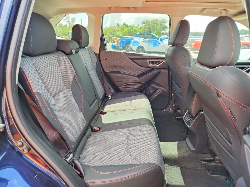Photo 11 from auction – 2019 SUBARU FORESTER with VIN JF2SKAKC8KH460982