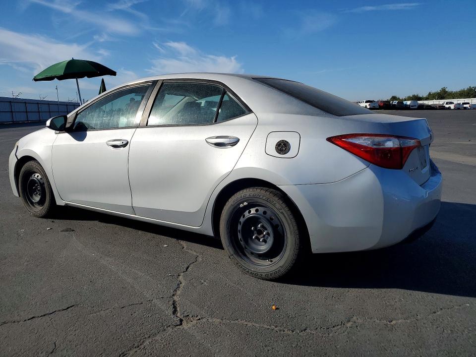 Photo 2 from auction – 2015 TOYOTA COROLLA with VIN 2T1BURHE7FC353366