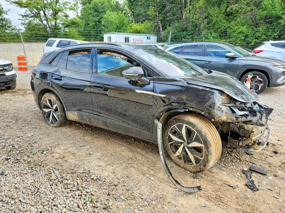 Photo 4 from auction – 2023 VOLKSWAGEN ID.4 with VIN 1V2WNPE80PC025166