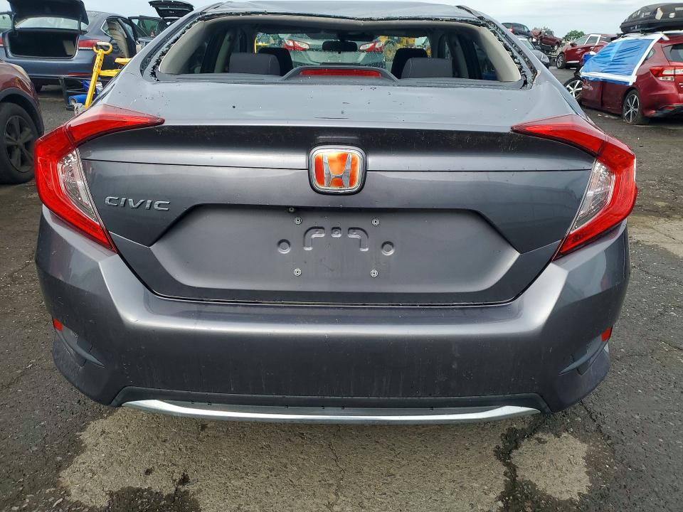Photo 6 from auction – 2019 HONDA CIVIC with VIN 19XFC2F6XKE048169