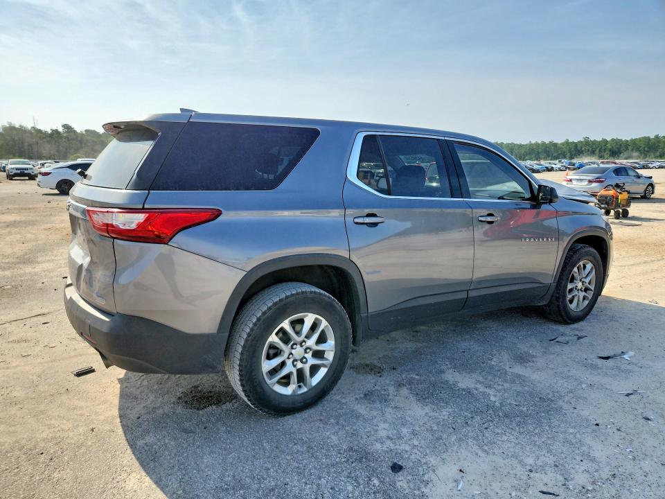 Photo 3 from auction – 2021 CHEVROLET TRAVERSE with VIN 1GNERFKW0MJ189532
