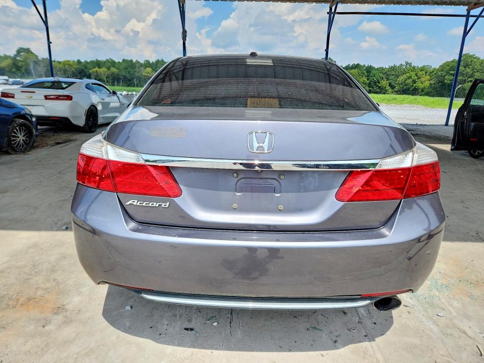 Photo 6 from auction – 2014 HONDA ACCORD with VIN 1HGCR2F88EA012525
