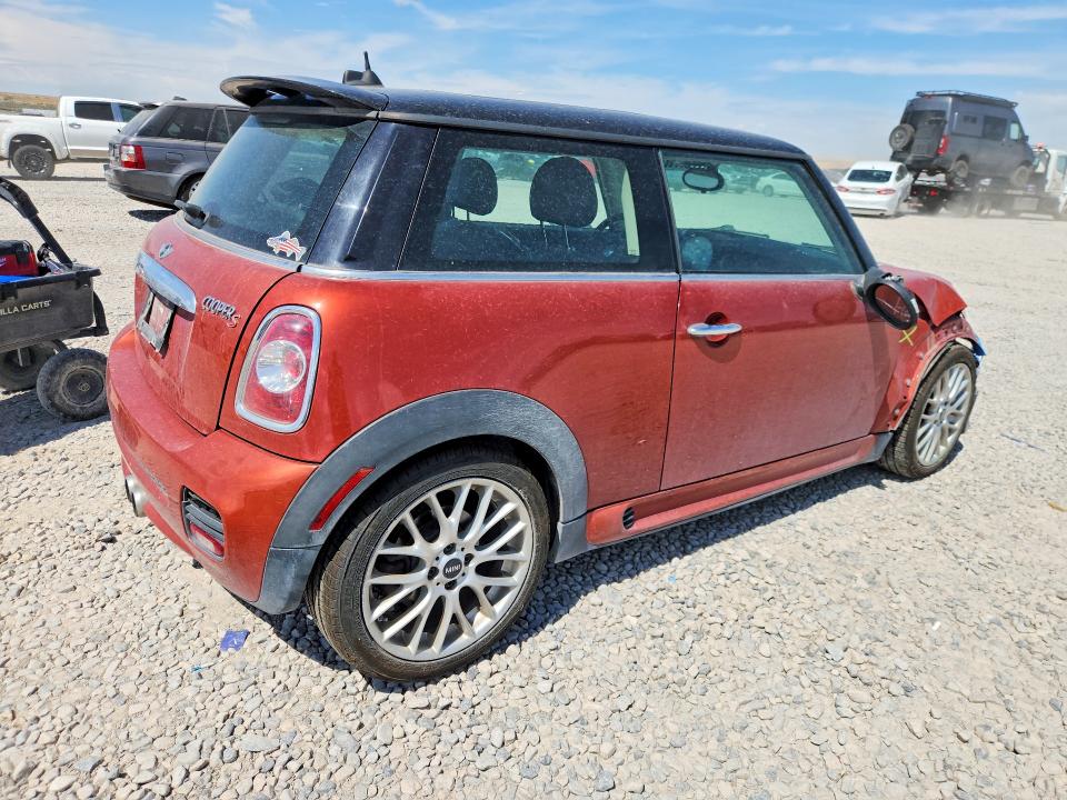 Foto 3 de la subasta – 2012 MINI COOPER con VIN WMWSV3C53CTY26909