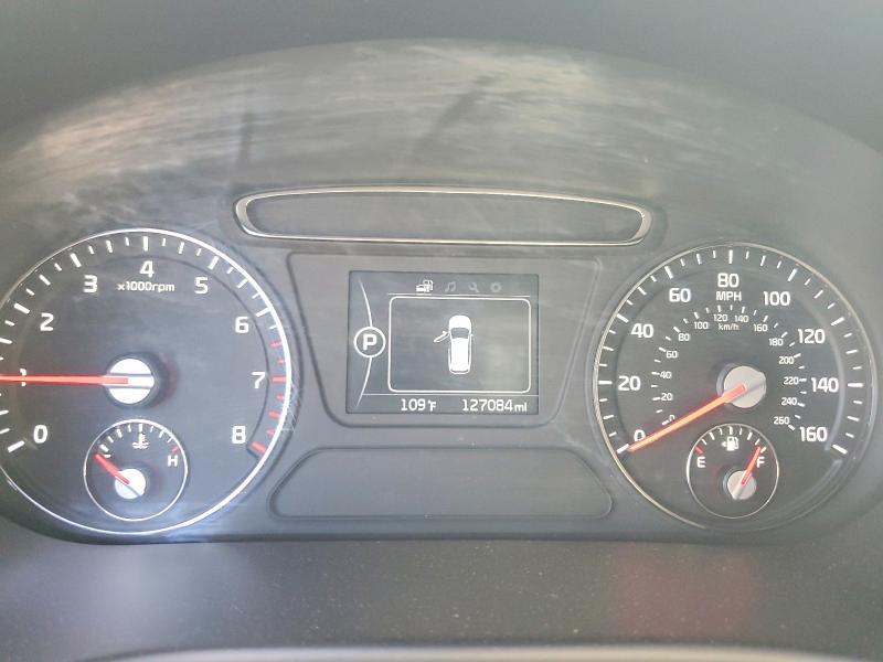 Photo 9 from auction – 2016 KIA SORENTO with VIN 5XYPG4A3XGG173006
