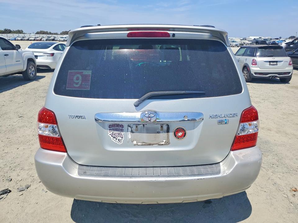 Zdjęcie 6 z aukcji – 2006 TOYOTA HIGHLANDER z VIN JTEDW21A960015183