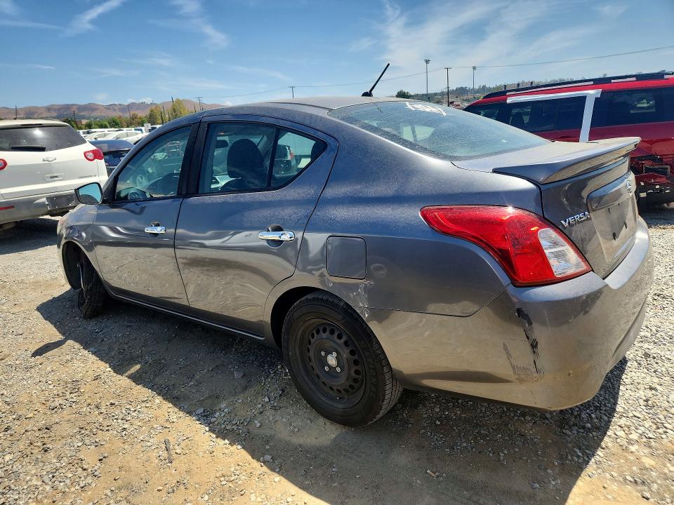 Photo 2 from auction – 2018 NISSAN VERSA with VIN 3N1CN7AP6JL813109